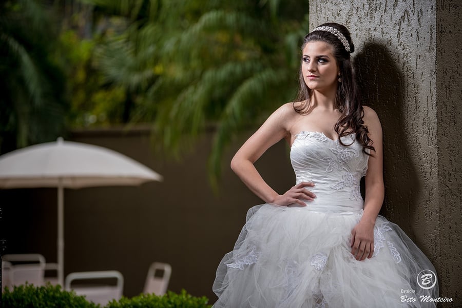 fotografo 15 anos curitiba - cinegrafista 15 anos curitiba - 15 anos curitiba - debutante - aniversario de 15 anos - manuela correa - fotografia - book de fotos - curitiba - estudio beto monteiro - casa donaire - vestido branco