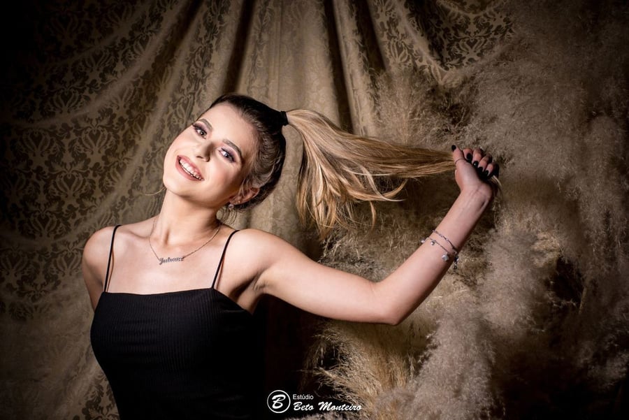 Book fotografico 15 anos - Sessão de fotos para 15 anos - Sessão de 15 anos - Book Teen - Book Debutante - Book de fotos - Book Feminino - Book Menina - Estúdio Beto Monteiro - Curitiba