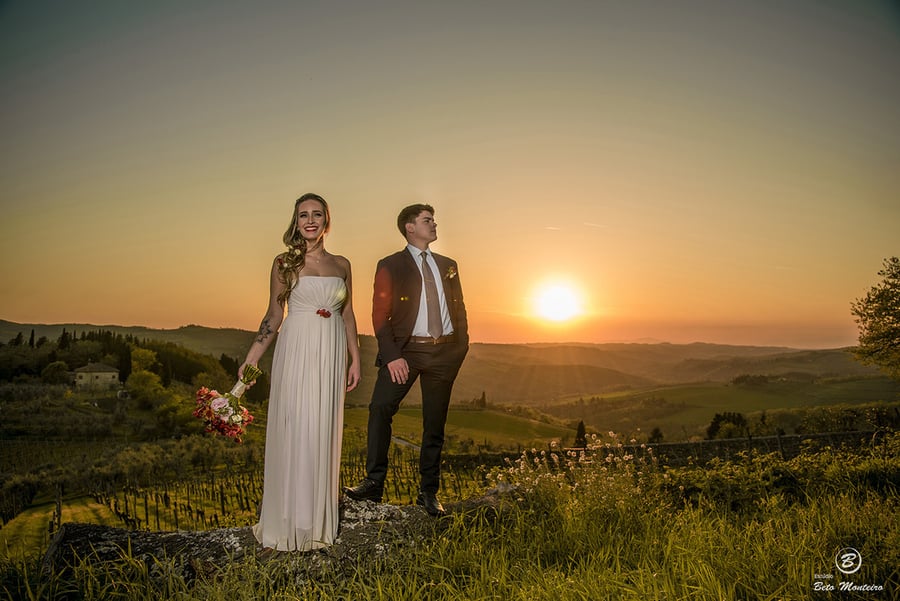 Book Pré-Casamento - Book Pré-wedding - Trash the dress - Book de casal - Sessão de noivos - Save the date - Estúdio Beto Monteiro - Curitiba - florença itália chianti greve toscana - montanha - natureza - casal - por do sol eurotrip