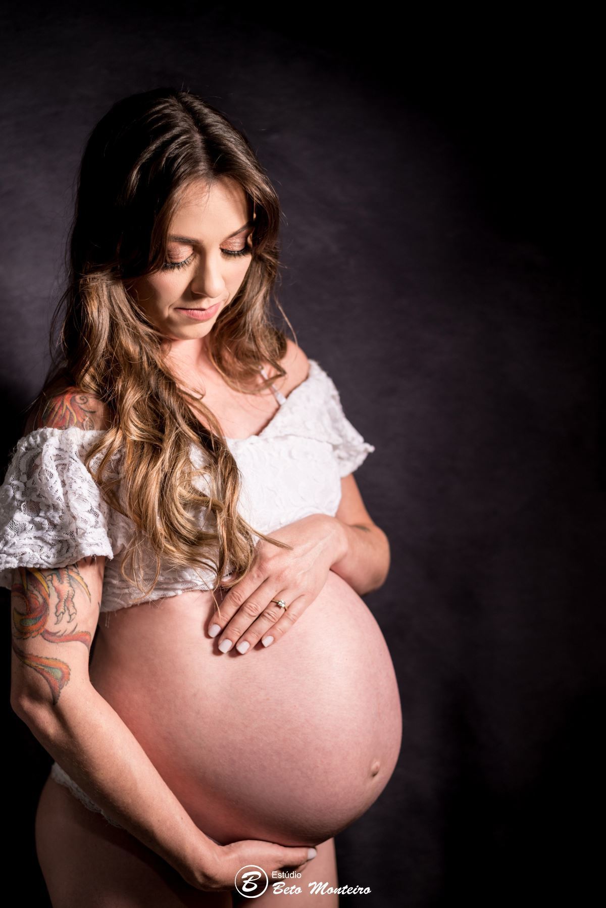 Book Gestante e Família em Curitiba - Book de gestante em estúdio - ensaio de gestante - book em estúdio - book externo - ensaio gestante externo - sessão fotográfica - Grávida - Gestação - Estúdio Beto Monteiro - Pâmela- Renato - Julieta - Lorenzo - Pets