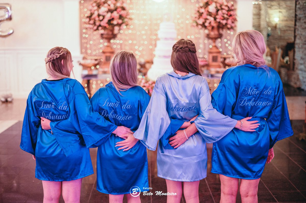 Aniversário de 15 anos - Foto e Filmagem - Debutante - Estúdio Beto Monteiro - Curitiba - fotografo de 15 anos - sessao de fotos - book de 15 anos - fotografo - Maria eduarda rossato - castello reale - pedro aquino - sol cerimonial - vestido azul