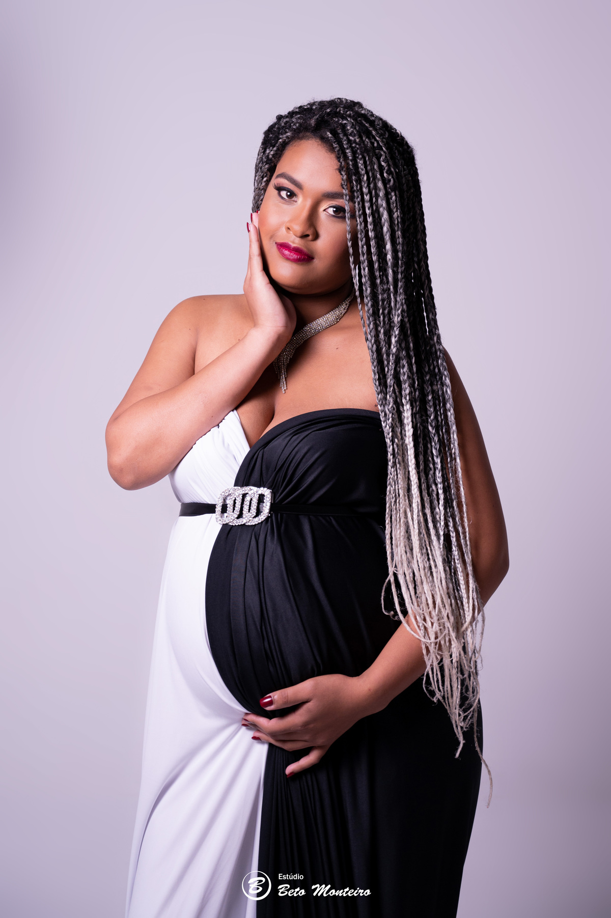 Book Gestante e Família em Curitiba - Book de gestante em estúdio - ensaio de gestante - book em estúdio - sessão fotográfica - Grávida - Gestação - Sessão de gestante - Estúdio Beto Monteiro - Mariana Sanchez - Mari - Mãe de menino