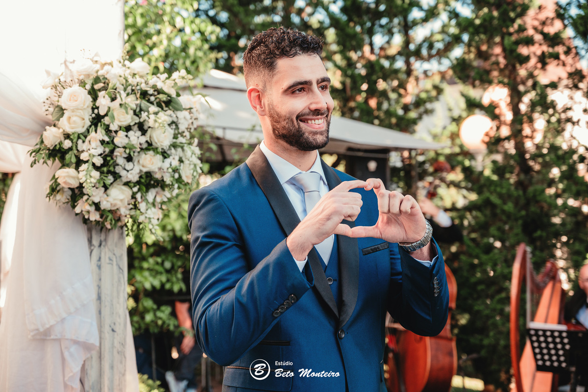 fotografo de casamento - videos de casamento - filmagem - casamento - cinegrafista - filmmaker - wedding - produtora - curitiba - estudio beto monteiro - casal - pre wedding - emma e carlos - castello reale - colombo - casamento externo