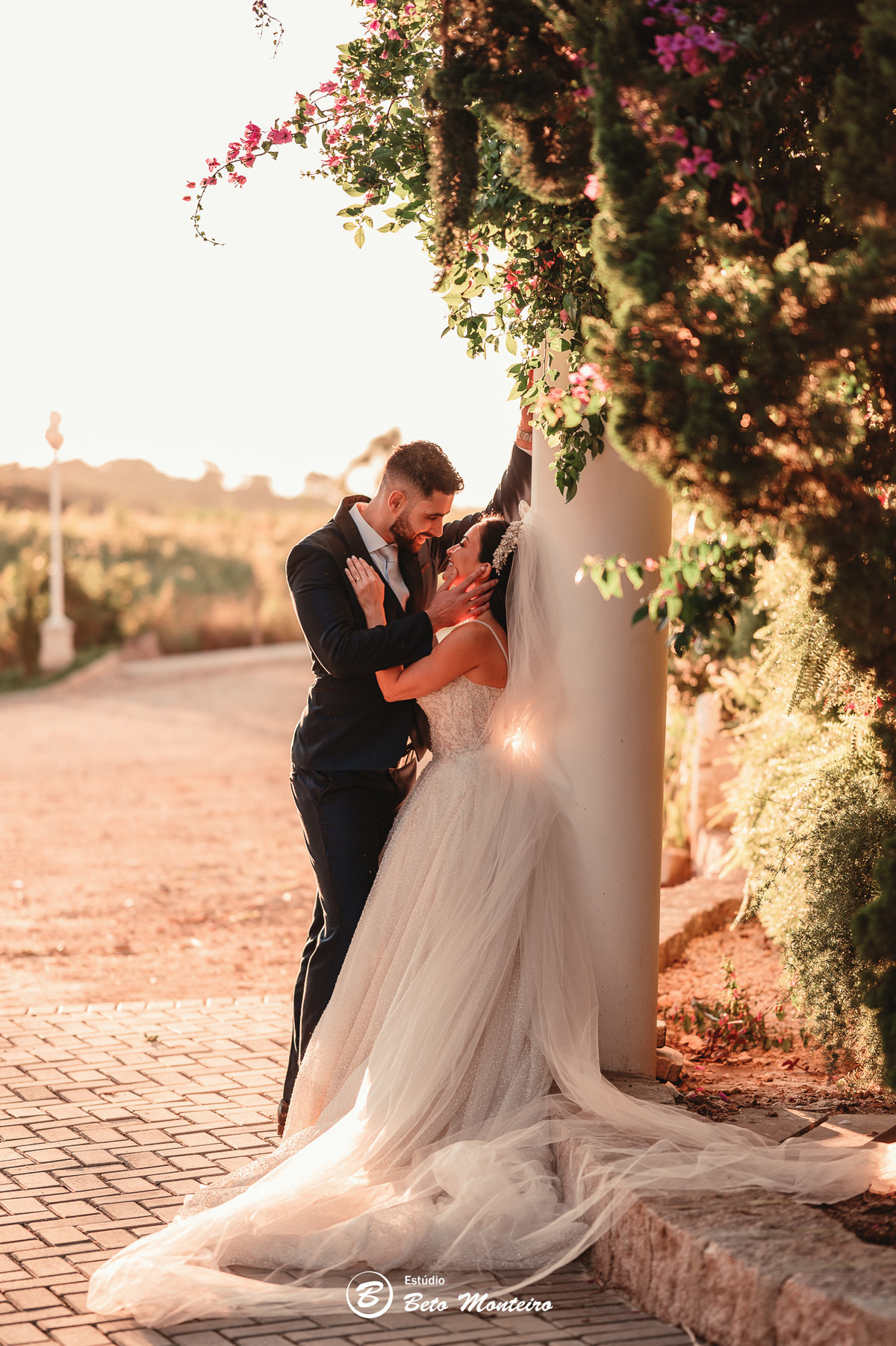 fotografo de casamento - videos de casamento - filmagem - casamento - cinegrafista - filmmaker - wedding - produtora - curitiba - estudio beto monteiro - casal - pre wedding - emma e carlos - castello reale - colombo - casamento externo