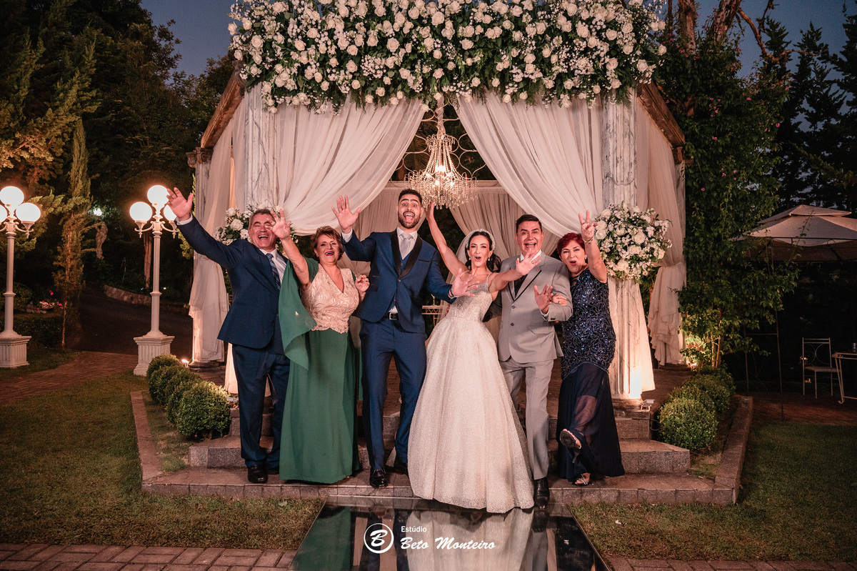 fotografo de casamento - videos de casamento - filmagem - casamento - cinegrafista - filmmaker - wedding - produtora - curitiba - estudio beto monteiro - casal - pre wedding - emma e carlos - castello reale - colombo - casamento externo
