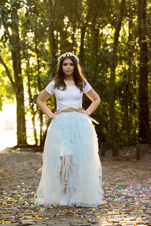 Book - 15 anos - Giullia Camila Londrina - Externa - Estúdio Beto Monteiro