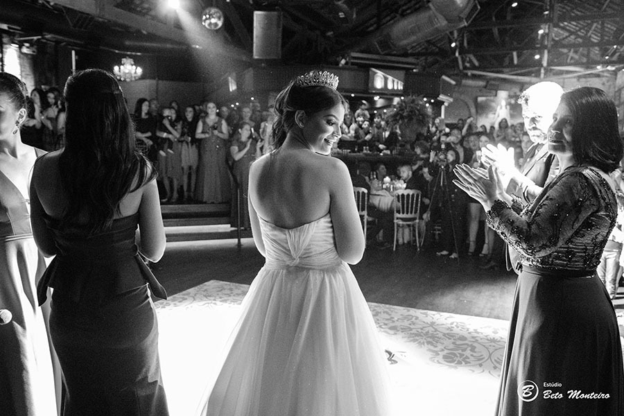 Aniversário de 15 anos da Giullia Camila Bortoto - foto - filmagem - cabine de fotos - curitiba - londrina - estúdio beto monteiro - book - debutante