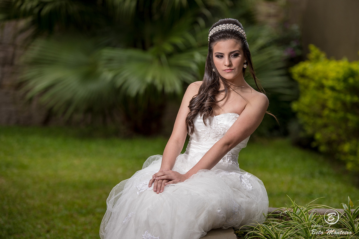 fotografo 15 anos curitiba - cinegrafista 15 anos curitiba - 15 anos curitiba - debutante - aniversario de 15 anos - manuela correa - fotografia - book de fotos - curitiba - estudio beto monteiro - casa donaire - vestido branco