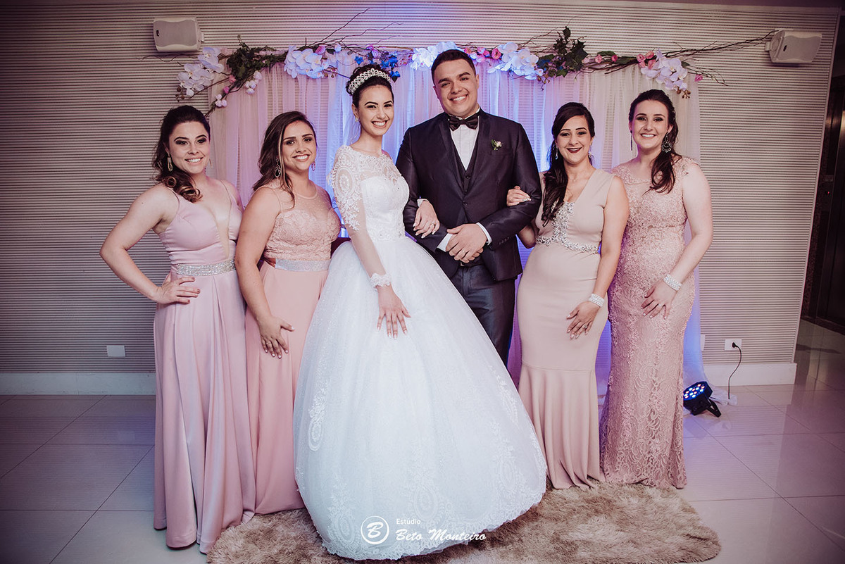 Casamento - Pré-Casamento - Pré-wedding - Trash the dress - Book de casal - Sessão de noivos - Estúdio Beto Monteiro - Curitiba - Deucher Hall - Buffet Deucher - Patricia Stocco e Thomas Maurilio - fotografo de casamento