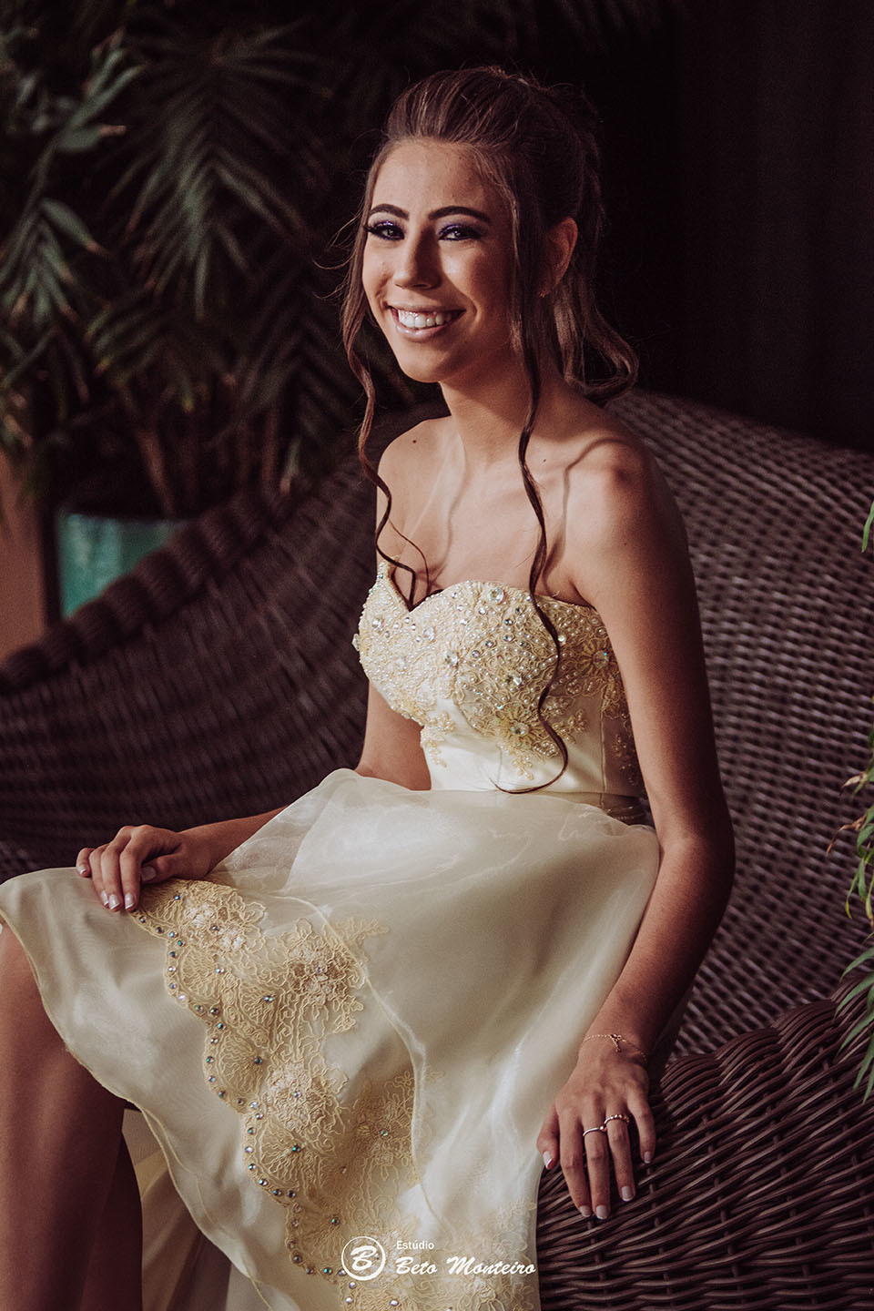 Aniversário de 15 anos - Cobertura fotografica - Cobertura de filmagem - Foto e Filmagem de 15 anos - Debutante - Estúdio Beto Monteiro - Curitiba - fotografo de 15 anos - ohana restaurante - Ananda lima makeup - pink cerimonial