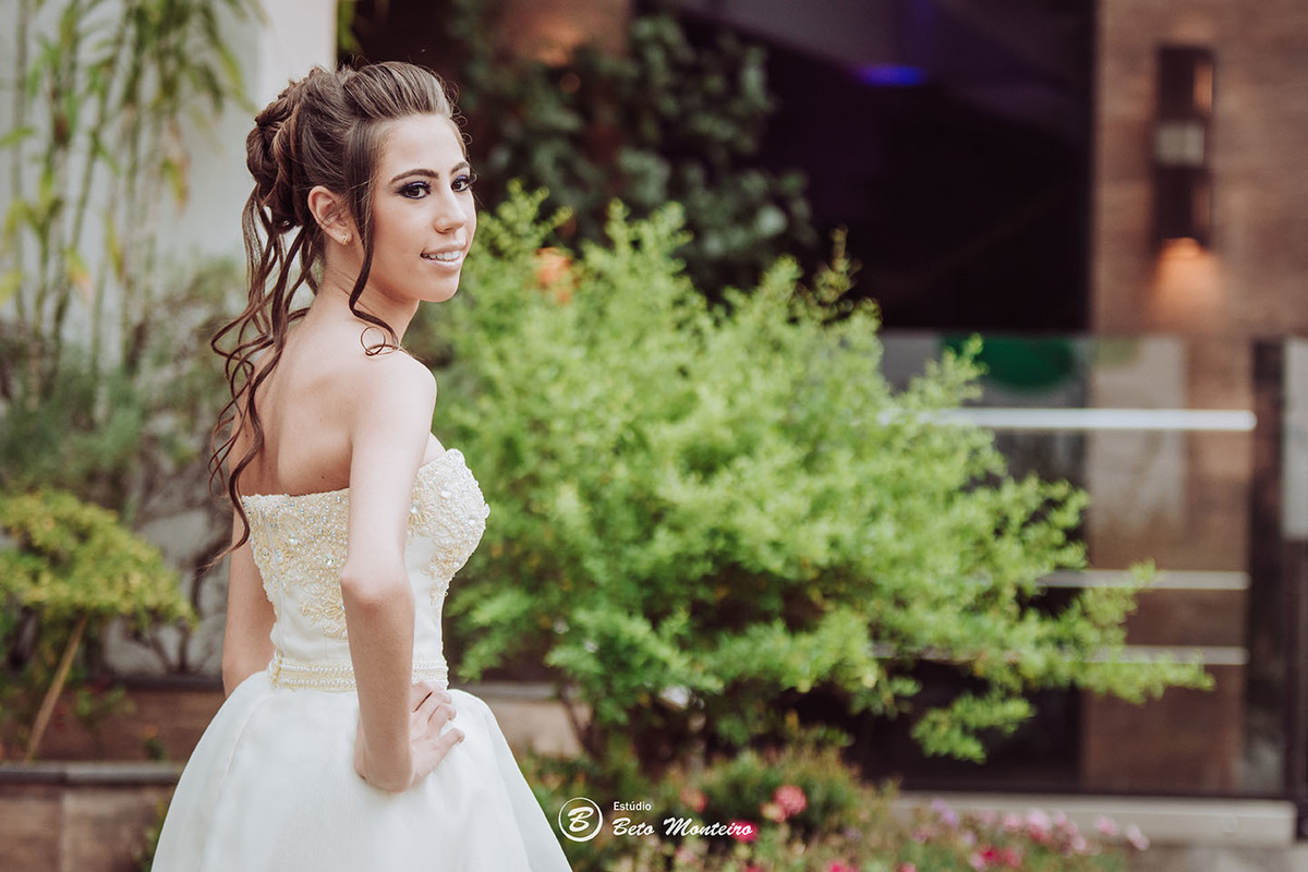 Aniversário de 15 anos - Cobertura fotografica - Cobertura de filmagem - Foto e Filmagem de 15 anos - Debutante - Estúdio Beto Monteiro - Curitiba - fotografo de 15 anos - ohana restaurante - Ananda lima makeup - pink cerimonial