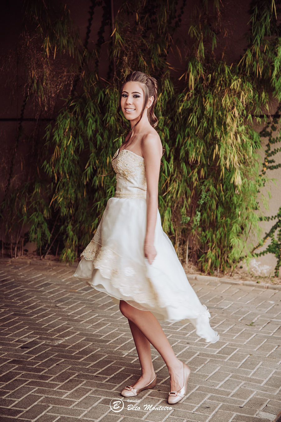 Aniversário de 15 anos - Cobertura fotografica - Cobertura de filmagem - Foto e Filmagem de 15 anos - Debutante - Estúdio Beto Monteiro - Curitiba - fotografo de 15 anos - ohana restaurante - Ananda lima makeup - pink cerimonial