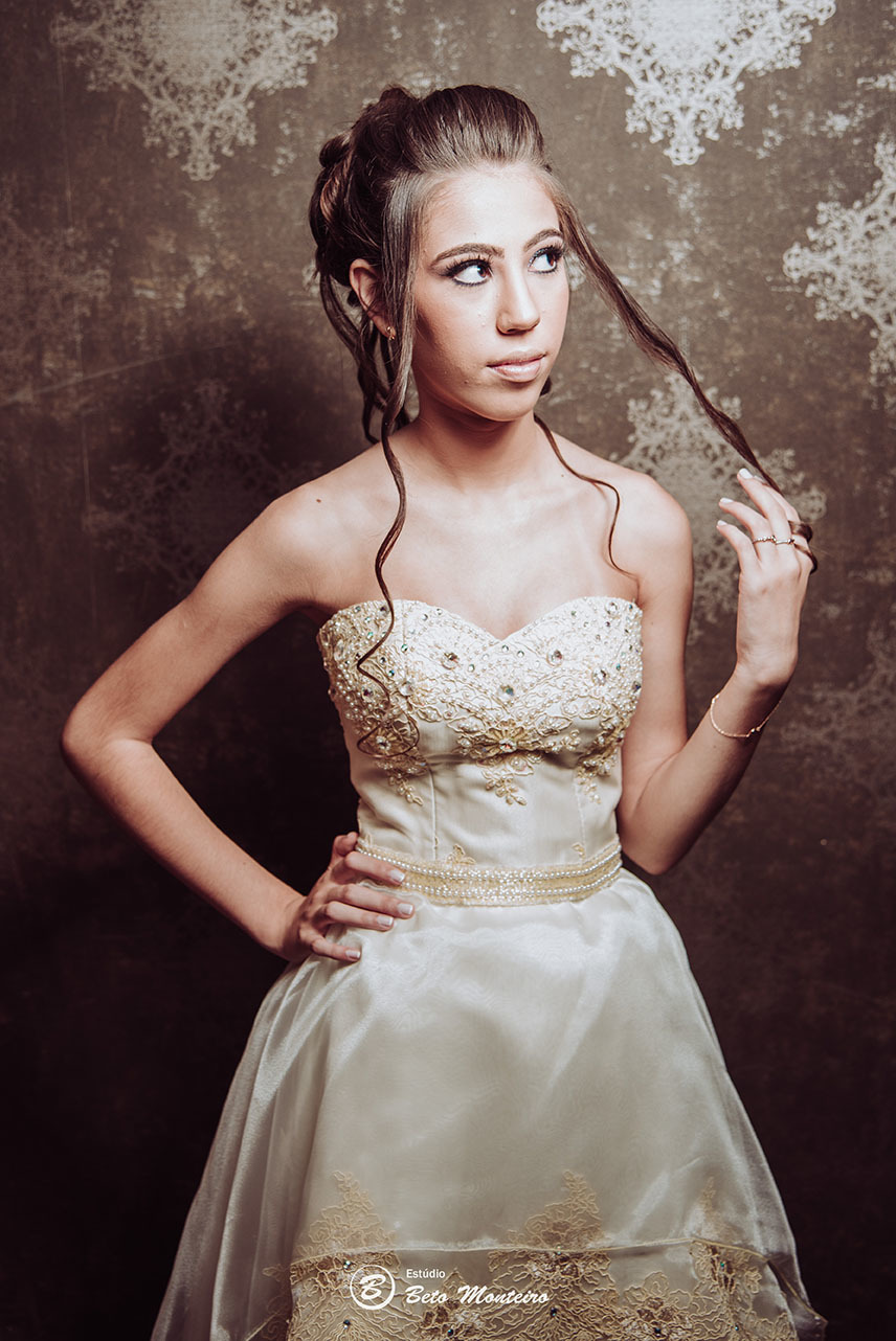Aniversário de 15 anos - Cobertura fotografica - Cobertura de filmagem - Foto e Filmagem de 15 anos - Debutante - Estúdio Beto Monteiro - Curitiba - fotografo de 15 anos - ohana restaurante - Ananda lima makeup - pink cerimonial