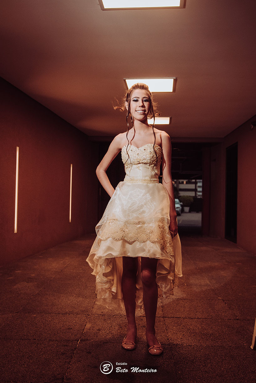 Aniversário de 15 anos - Cobertura fotografica - Cobertura de filmagem - Foto e Filmagem de 15 anos - Debutante - Estúdio Beto Monteiro - Curitiba - fotografo de 15 anos - ohana restaurante - Ananda lima makeup - pink cerimonial