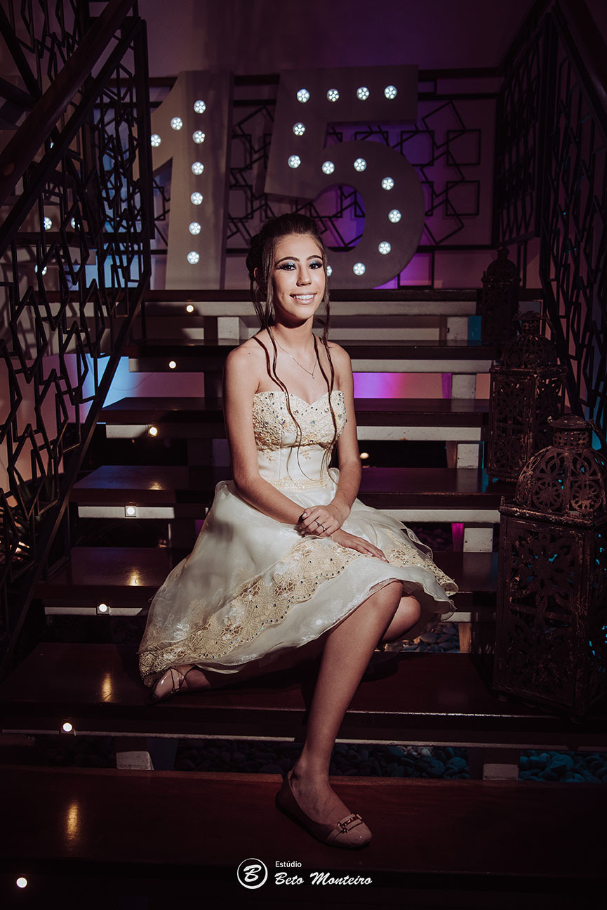 Aniversário de 15 anos - Cobertura fotografica - Cobertura de filmagem - Foto e Filmagem de 15 anos - Debutante - Estúdio Beto Monteiro - Curitiba - fotografo de 15 anos - ohana restaurante - Ananda lima makeup - pink cerimonial