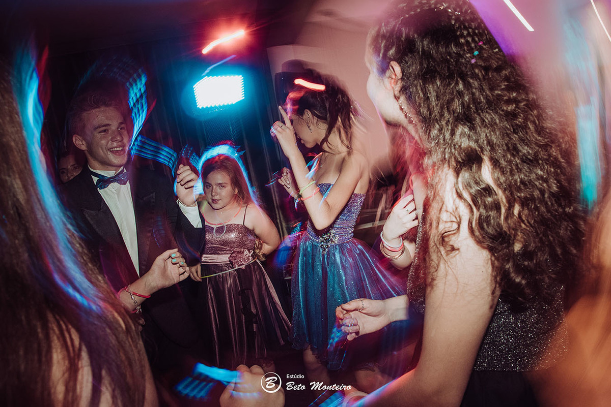 Aniversário de 15 anos - Cobertura fotografica - Cobertura de filmagem - Foto e Filmagem de 15 anos - Debutante - Estúdio Beto Monteiro - Curitiba - fotografo de 15 anos - ohana restaurante - Ananda lima makeup - pink cerimonial