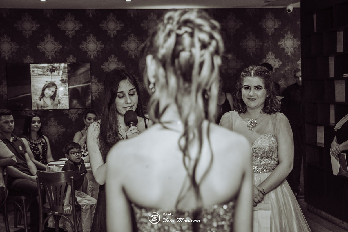 Aniversário de 15 anos - Cobertura fotografica - Cobertura de filmagem - Foto e Filmagem de 15 anos - Debutante - Estúdio Beto Monteiro - Curitiba - fotografo de 15 anos - ohana restaurante - Ananda lima makeup - pink cerimonial