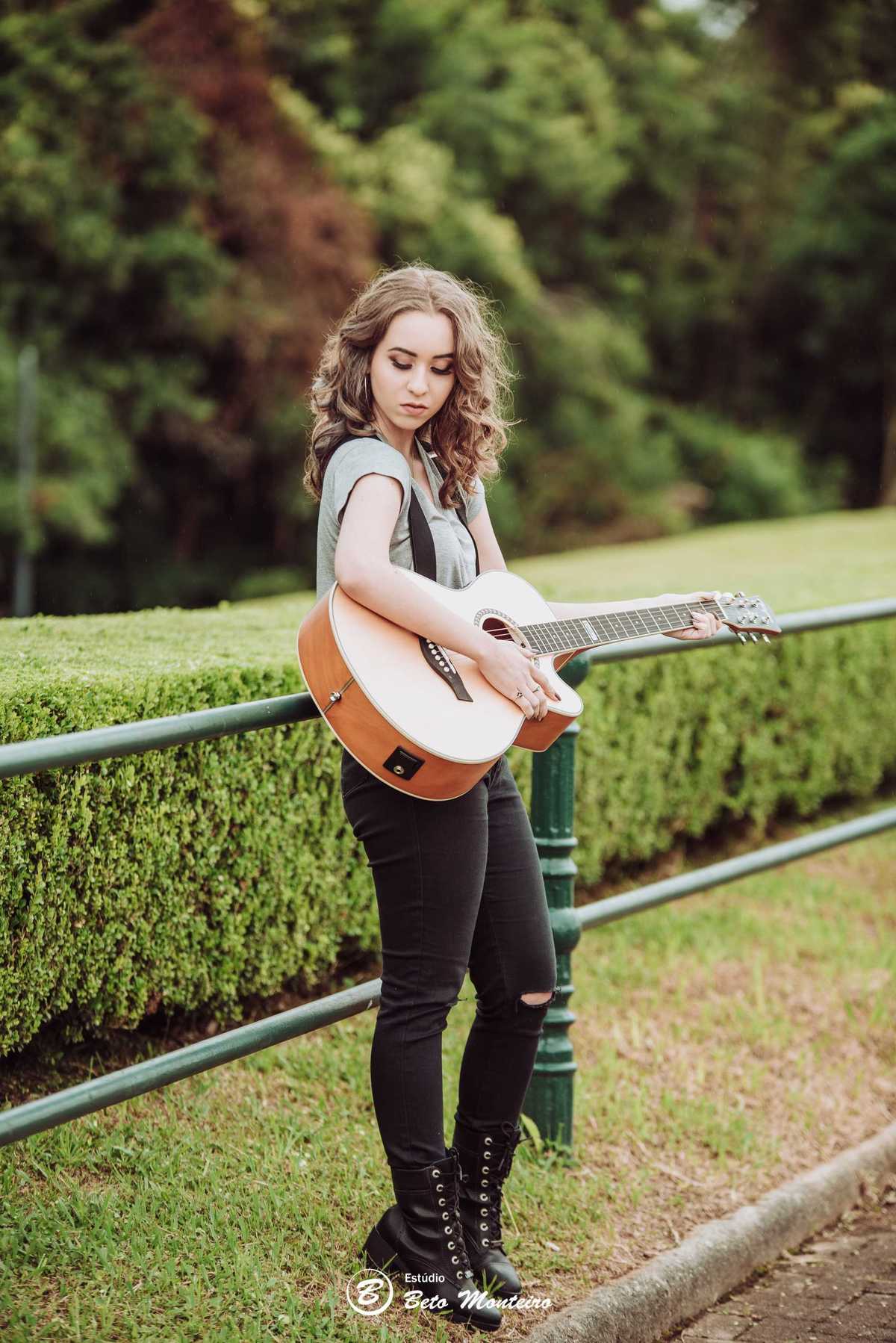 Aniversário de 15 anos - Cobertura fotografica - Cobertura de filmagem - Foto e Filmagem de 15 anos - Debutante - Estúdio Beto Monteiro - Curitiba - fotografo de 15 anos - parque tangua - sessao de fotos - book de fotos - book de 15 anos