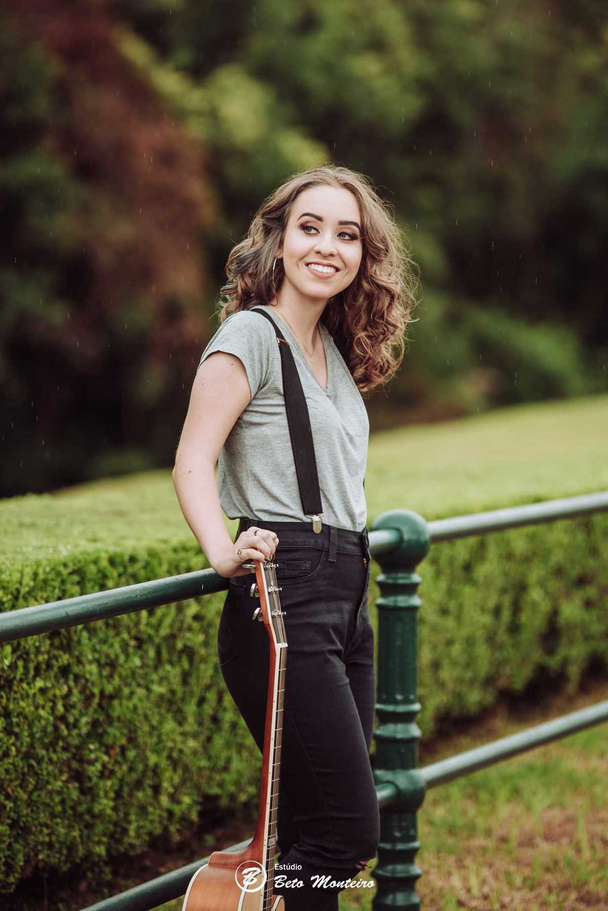 Aniversário de 15 anos - Cobertura fotografica - Cobertura de filmagem - Foto e Filmagem de 15 anos - Debutante - Estúdio Beto Monteiro - Curitiba - fotografo de 15 anos - parque tangua - sessao de fotos - book de fotos - book de 15 anos