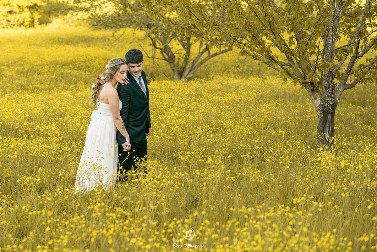 Bruna e Felipe - fotografia em florenca italia europa - fotografo na europa - casamento europa - casal - noivo - noiva - wedding - estudio beto monteiro - noivo curitiba - fotografo - fotografo de casamento - casal no campo - paisagem