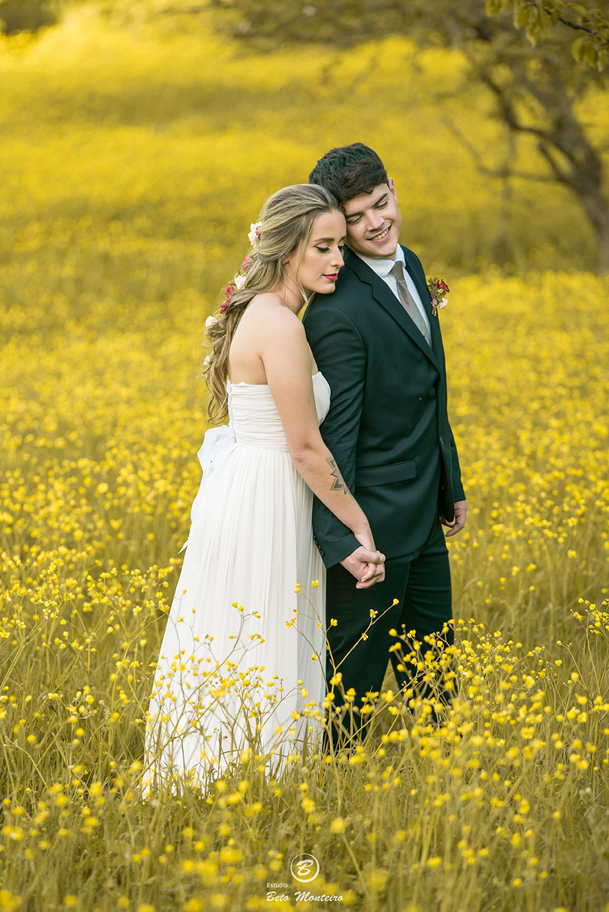 Bruna e Felipe - fotografia em florenca italia europa - fotografo na europa - casamento europa - casal - noivo - noiva - wedding - estudio beto monteiro - noivo curitiba - fotografo - fotografo de casamento - casal no campo - paisagem