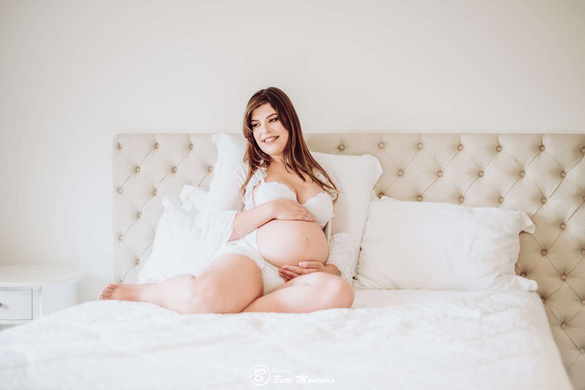Laura Monteiro e Kleber - Isabela - Book Gestante e Familia em Curitiba - Book de gestante lifestyle - Fotos ao ar livre - Grávida - Gestação - Estudio Beto Monteiro - casa donaire - lifestyle