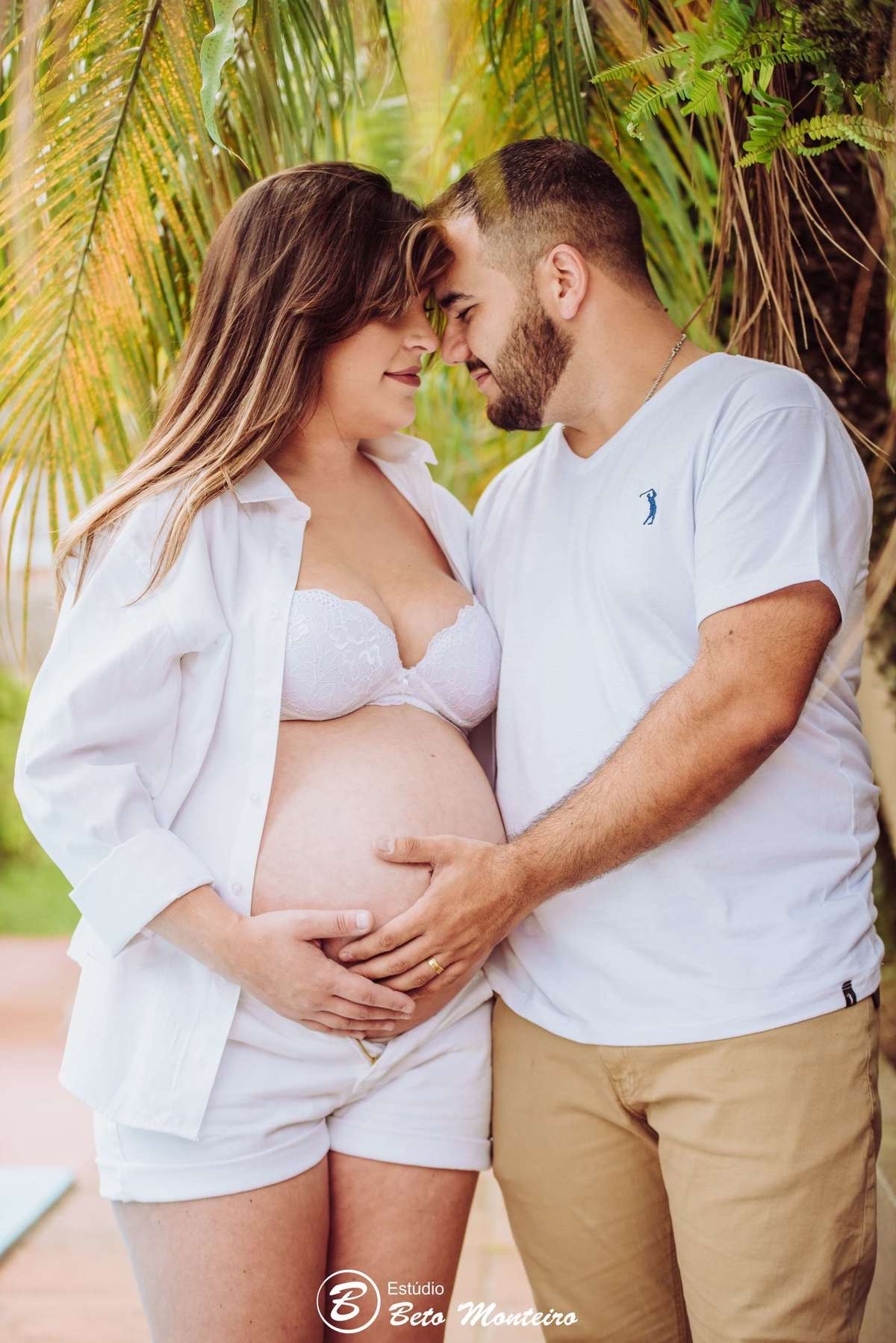 Laura Monteiro e Kleber - Isabela - Book Gestante e Familia em Curitiba - Book de gestante lifestyle - Fotos ao ar livre - Grávida - Gestação - Estudio Beto Monteiro - casa donaire - lifestyle