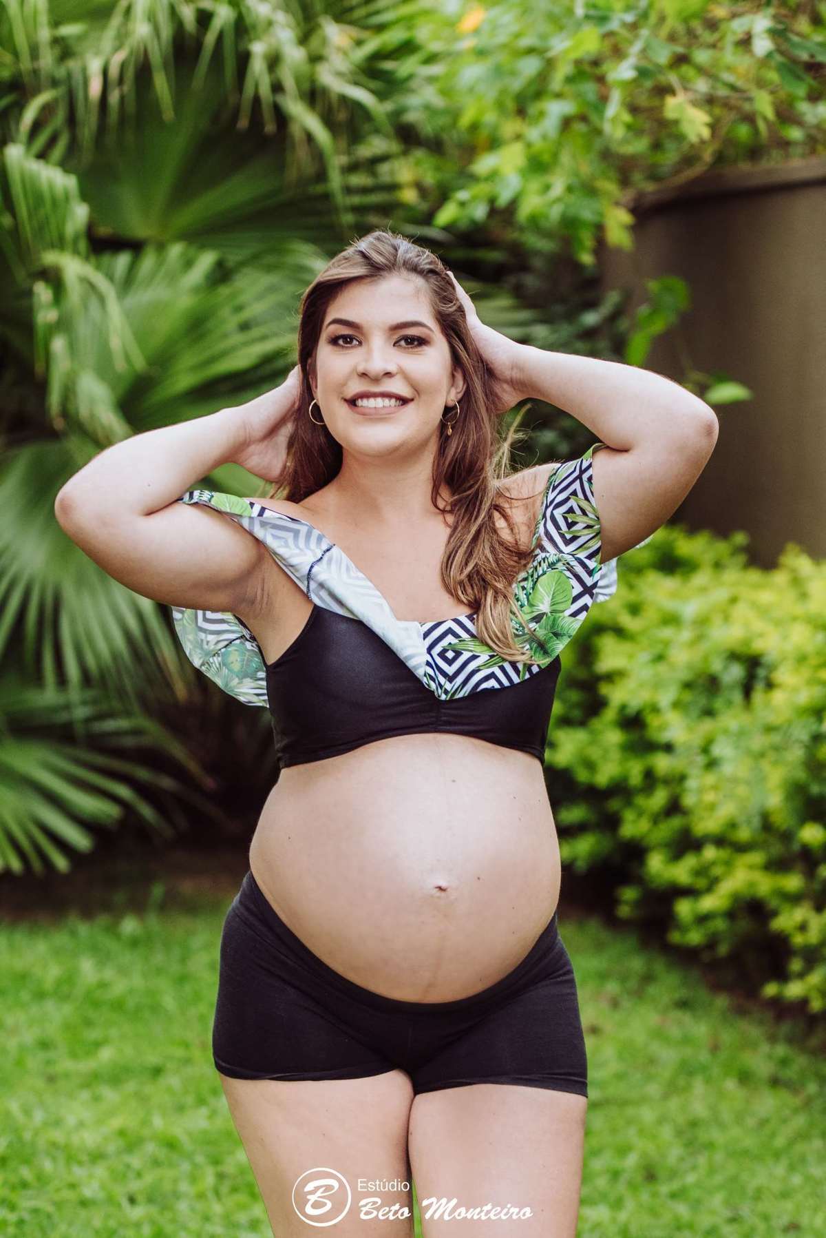 Laura Monteiro e Kleber - Isabela - Book Gestante e Familia em Curitiba - Book de gestante lifestyle - Fotos ao ar livre - Grávida - Gestação - Estudio Beto Monteiro - casa donaire - lifestyle