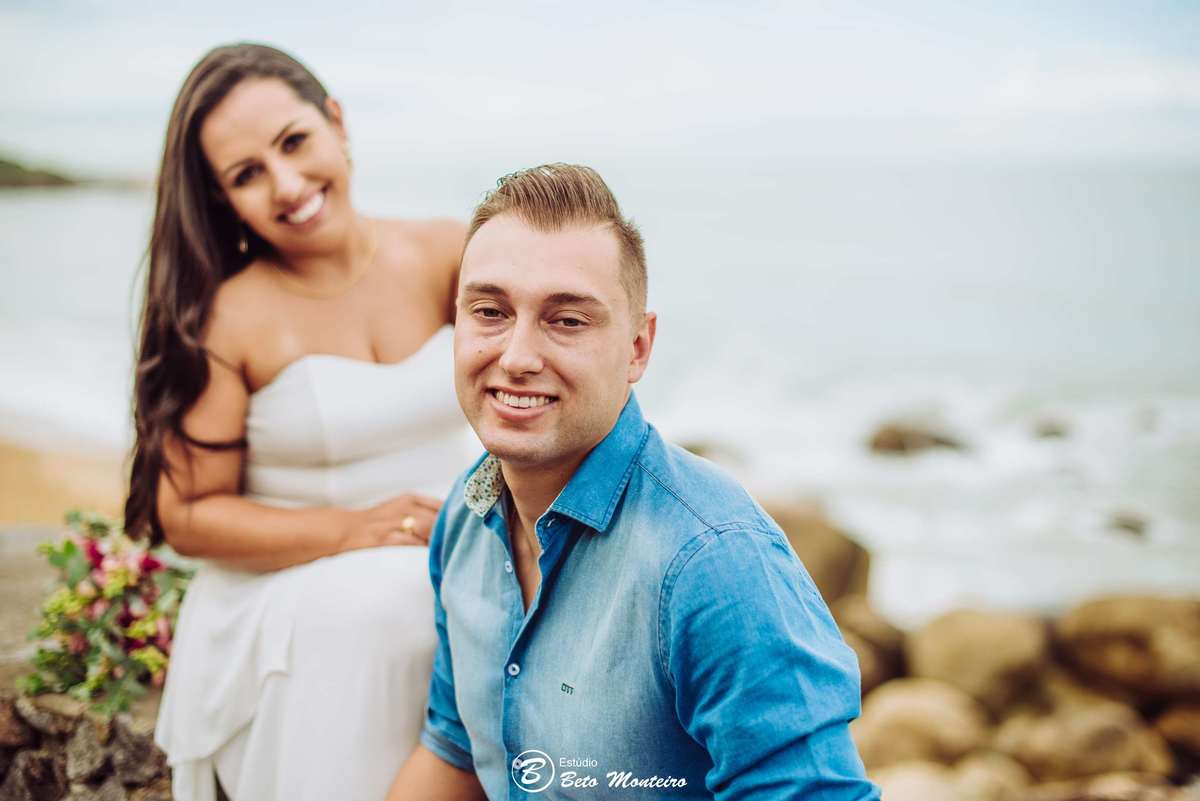 Casamento - Wedding - Pré - Cobertura de casamento - foto e filmagem de casamento - fotografo de casamento curitiba - Pré-Wedding - Trash the dress - Estúdio Beto Monteiro - Curitiba - balneario camboriu - bc - laranjeiras - taquarinhas - Céu azul - praia