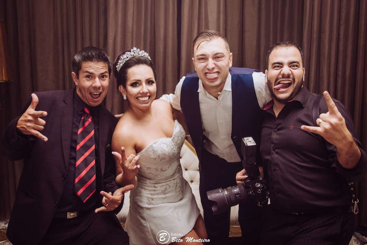 Casamento - Wedding - Pré-Casamento - Cobertura de casamento - foto e filmagem de casamento - Wedding Day - Pré-Wedding - Trash the dress - Estúdio Beto Monteiro - Curitiba - Siciliano - Isabel Cerimonialista - Priscilla e Denis - Hotel ibis