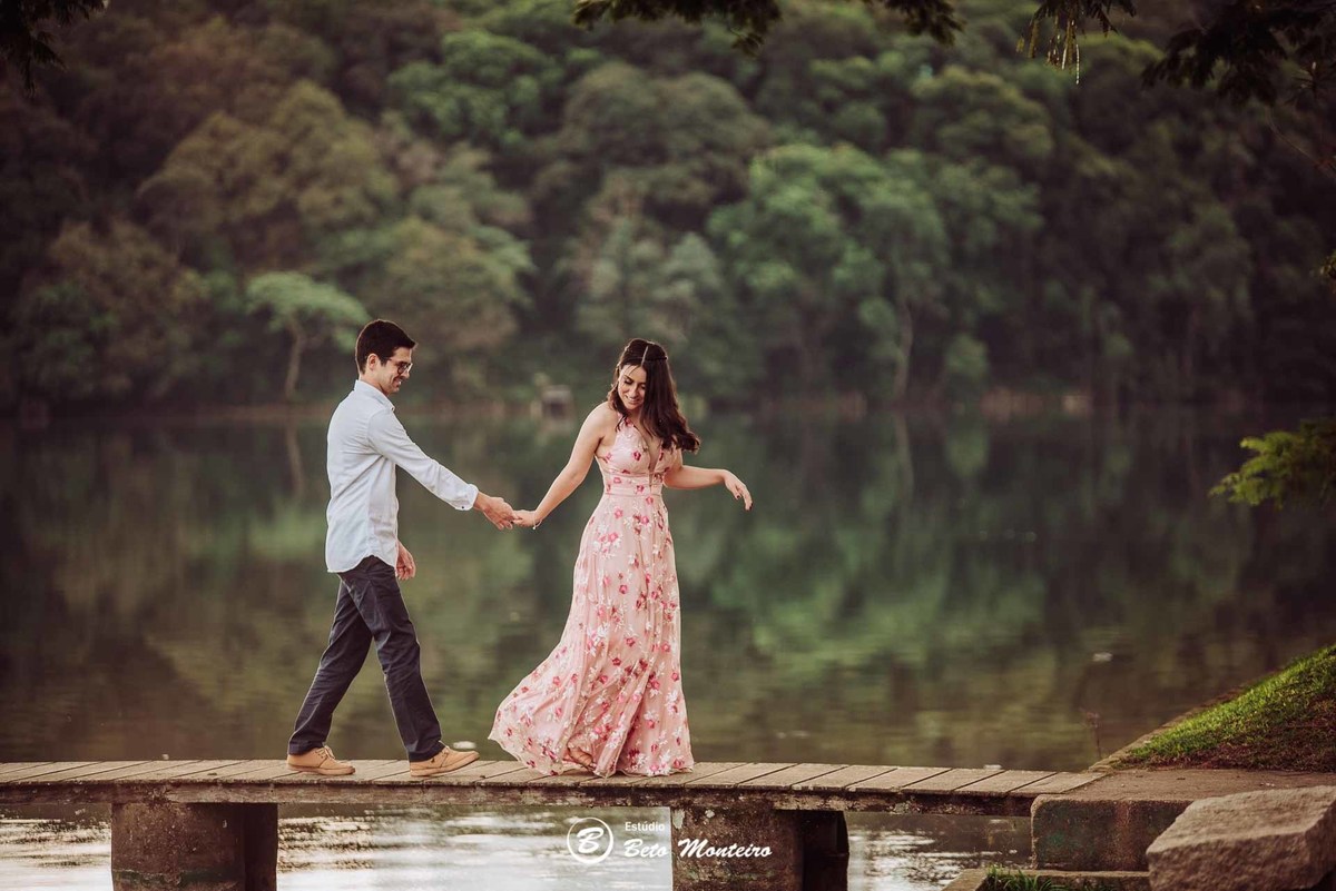 videos de casamento - filmagem - casamento - cinegrafista - videomaker - filmmaker - clipe - wedding - produtora - curitiba - estudio beto monteiro - casal - pre casamento - pre wedding - chacara laggus - thais e felipe - vestido rosa