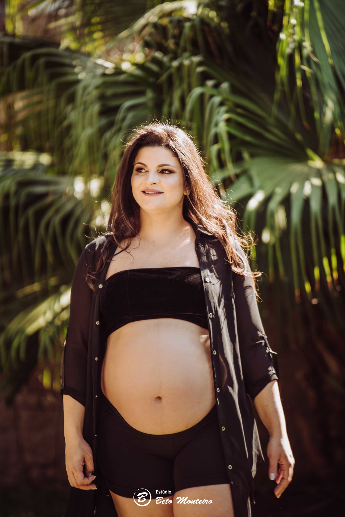 Karine Granza - Gelson - Theo - Book Gestante e Familia em Curitiba - Book de gestante lifestyle - Fotos ao ar livre - Grávida - Gestação - Estudio Beto Monteiro - casa donaire - lifestyle
