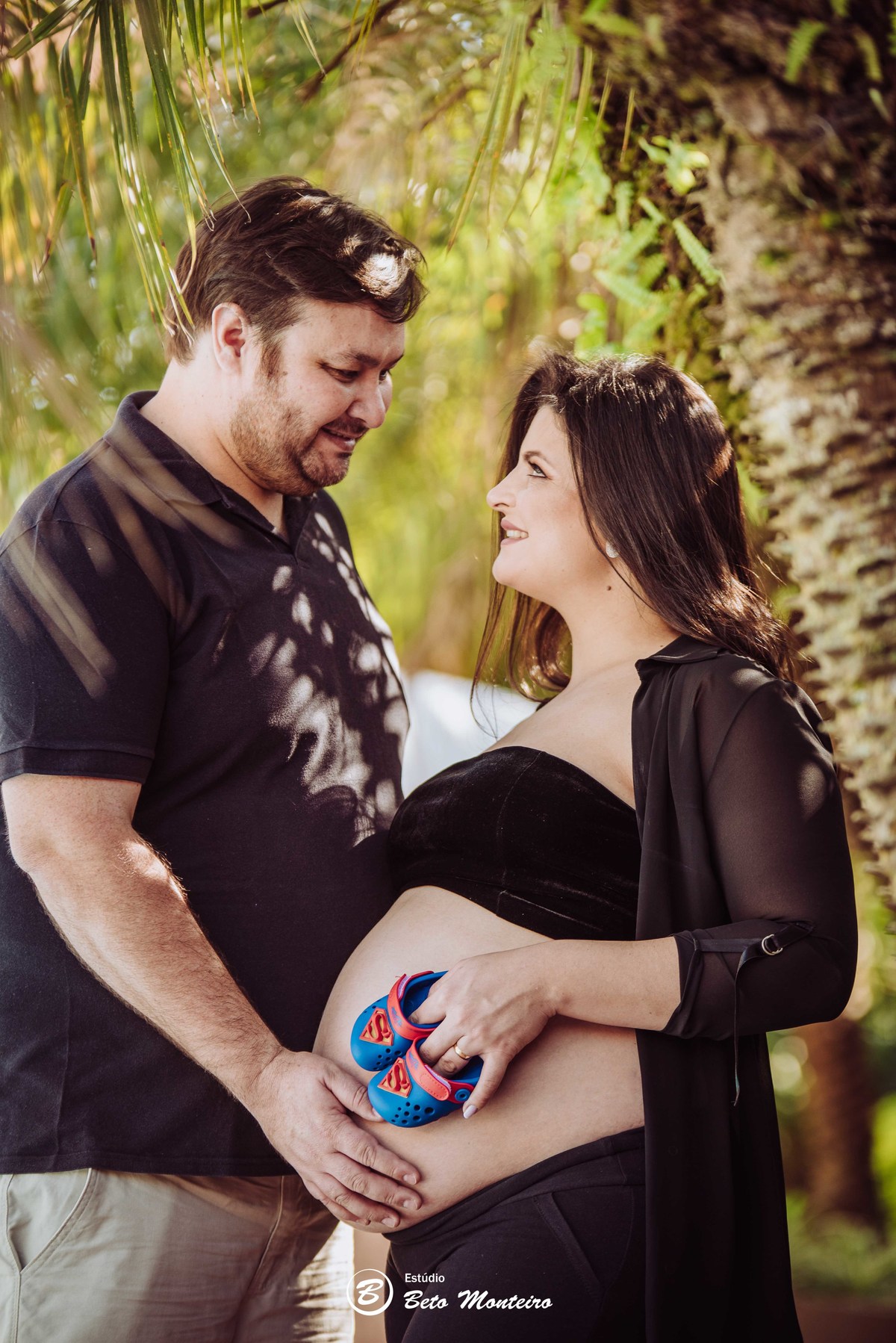 Karine Granza - Gelson - Theo - Book Gestante e Familia em Curitiba - Book de gestante lifestyle - Fotos ao ar livre - Grávida - Gestação - Estudio Beto Monteiro - casa donaire - lifestyle