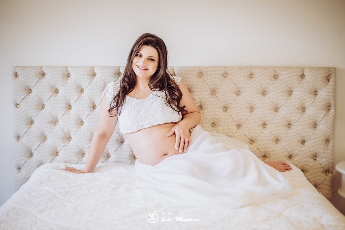 Karine Granza - Gelson - Theo - Book Gestante e Familia em Curitiba - Book de gestante lifestyle - Fotos ao ar livre - Grávida - Gestação - Estudio Beto Monteiro - casa donaire - lifestyle