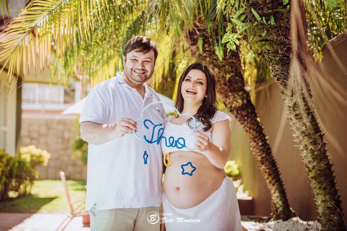 Karine Granza - Gelson - Theo - Book Gestante e Familia em Curitiba - Book de gestante lifestyle - Fotos ao ar livre - Grávida - Gestação - Estudio Beto Monteiro - casa donaire - lifestyle