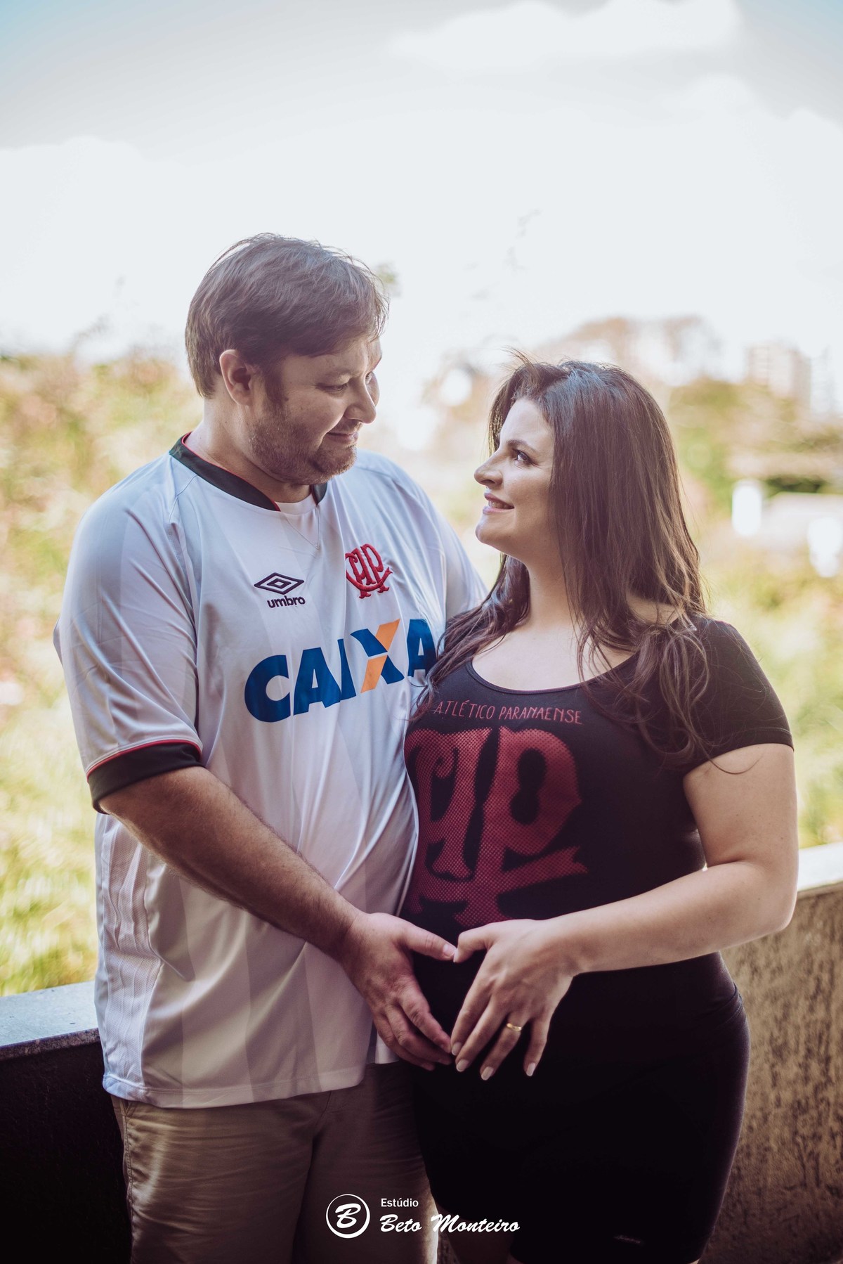 Karine Granza - Gelson - Theo - Book Gestante e Familia em Curitiba - Book de gestante lifestyle - Fotos ao ar livre - Grávida - Gestação - Estudio Beto Monteiro - casa donaire - lifestyle