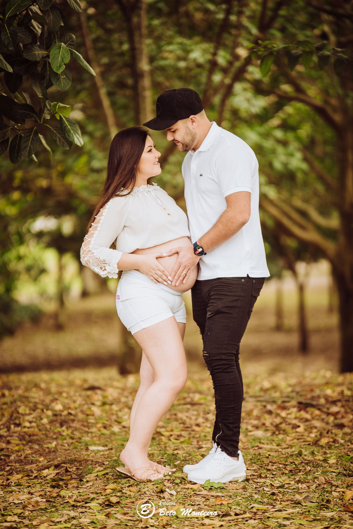 Book Gestante e Familia em Curitiba - Book de gestante lifestyle - Fotos ao ar livre - Grávida - Gestação - Estudio Beto Monteiro - jardim botanico - leticia e ronald