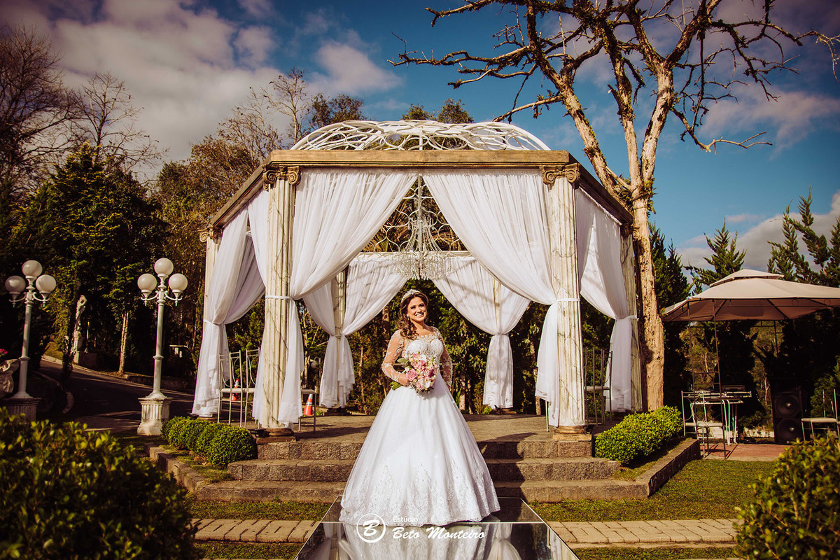 fotografo de casamento - fotografia - videos de casamento - filmagem - casamento - cinegrafista - filmmaker - wedding - produtora - curitiba - estudio beto monteiro - casal - castello reale - angela e sandro junior - sol cerimonialista