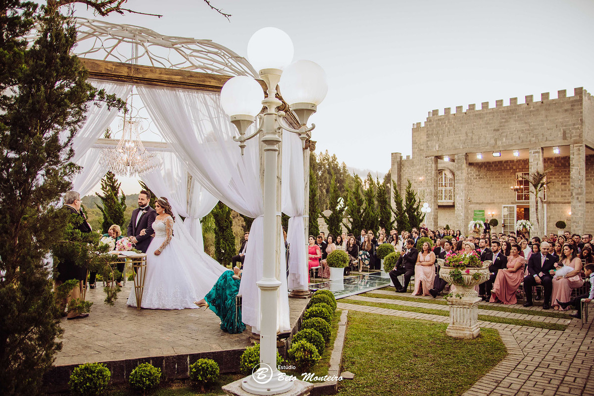 fotografo de casamento - fotografia - videos de casamento - filmagem - casamento - cinegrafista - filmmaker - wedding - produtora - curitiba - estudio beto monteiro - casal - castello reale - angela e sandro junior - sol cerimonialista