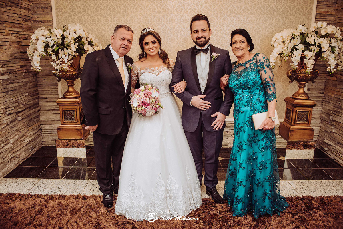 fotografo de casamento - fotografia - videos de casamento - filmagem - casamento - cinegrafista - filmmaker - wedding - produtora - curitiba - estudio beto monteiro - casal - castello reale - angela e sandro junior - sol cerimonialista