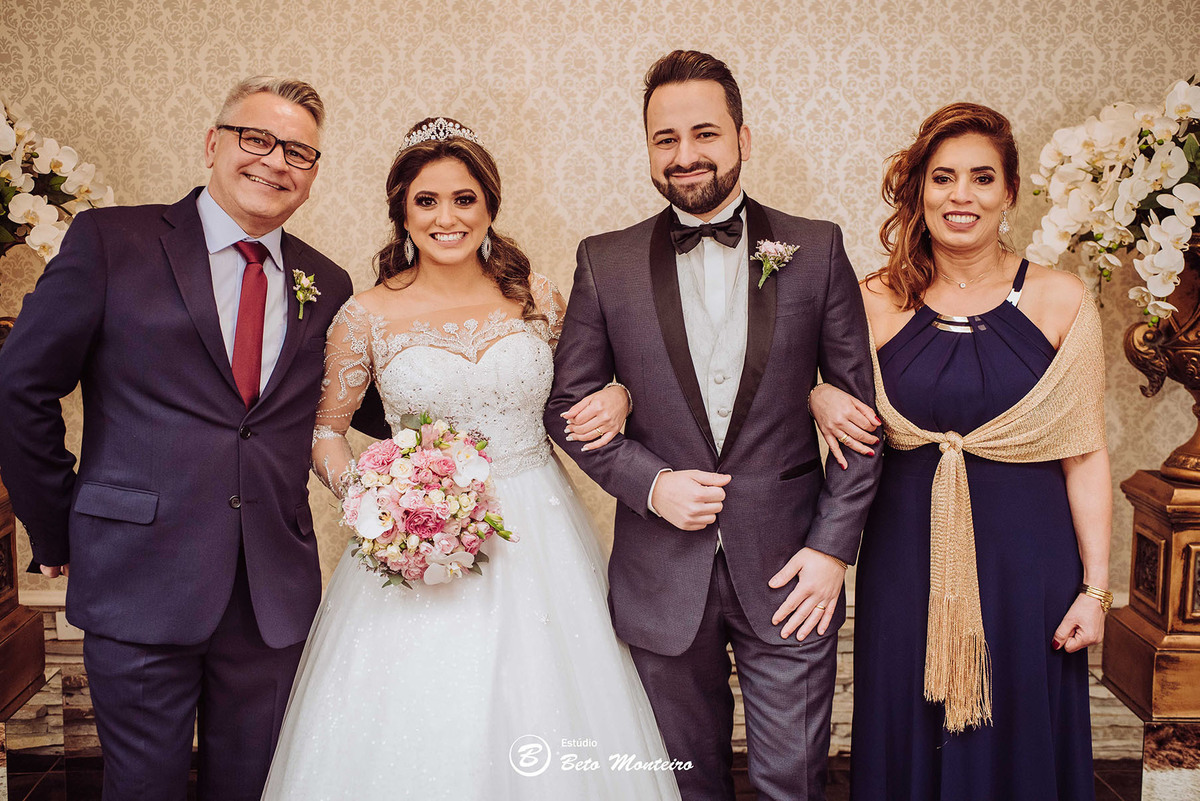 fotografo de casamento - fotografia - videos de casamento - filmagem - casamento - cinegrafista - filmmaker - wedding - produtora - curitiba - estudio beto monteiro - casal - castello reale - angela e sandro junior - sol cerimonialista
