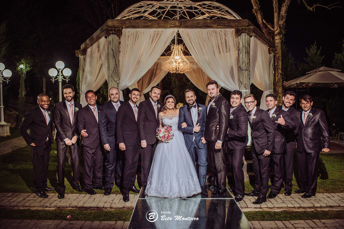 fotografo de casamento - fotografia - videos de casamento - filmagem - casamento - cinegrafista - filmmaker - wedding - produtora - curitiba - estudio beto monteiro - casal - castello reale - angela e sandro junior - sol cerimonialista