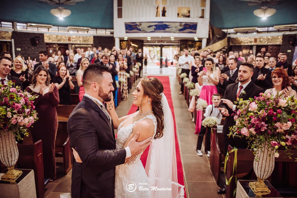 fotografo de casamento - fotografia - videos de casamento - filmagem - casamento - cinegrafista - filmmaker - wedding - produtora - curitiba - estudio beto monteiro - casal - porta romana - andressa e diogo - sol cerimonialista - paroquia perpetuo socorro