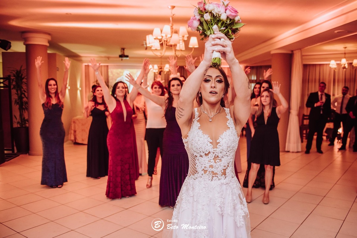 fotografo de casamento - fotografia - videos de casamento - filmagem - casamento - cinegrafista - filmmaker - wedding - produtora - curitiba - estudio beto monteiro - casal - porta romana - andressa e diogo - sol cerimonialista - paroquia perpetuo socorro