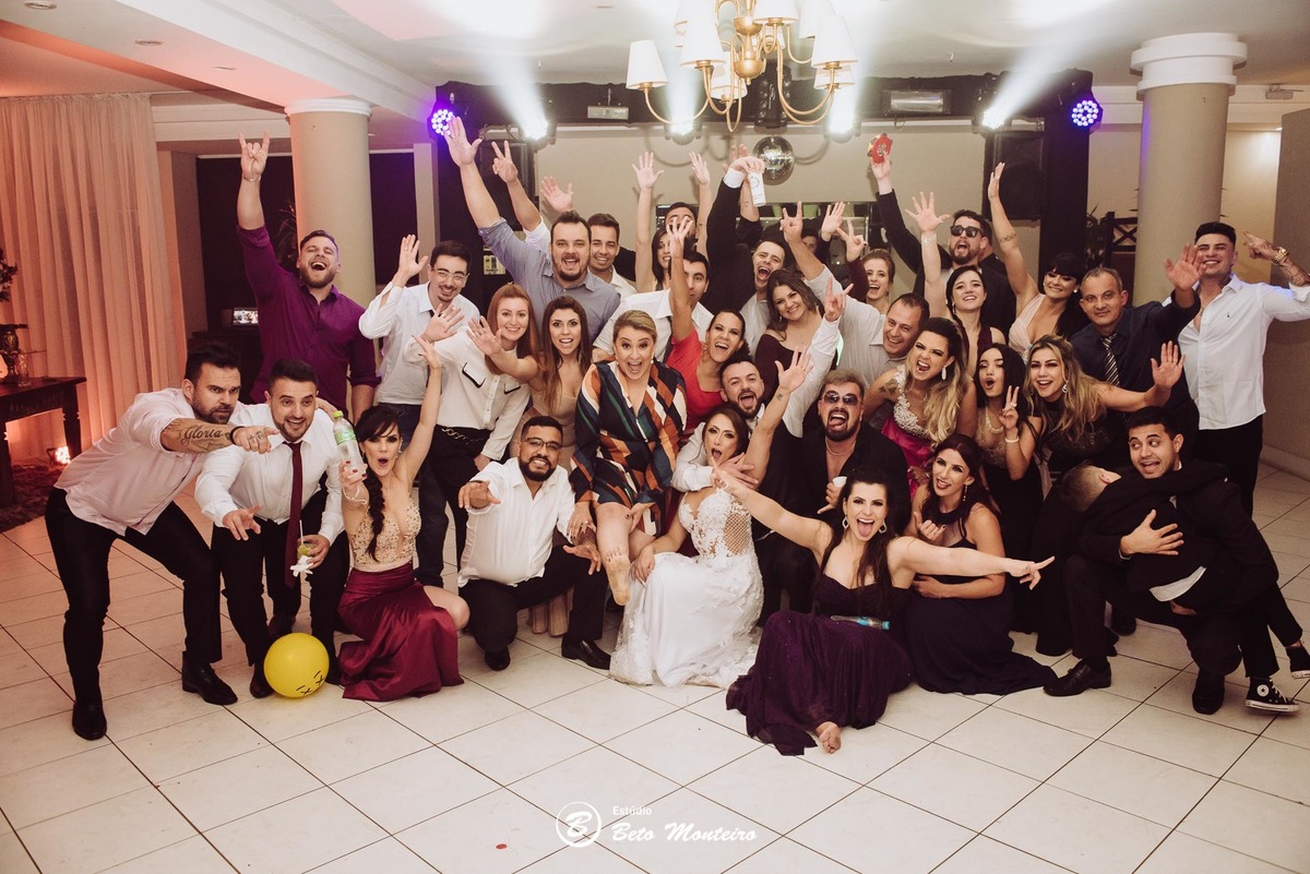 fotografo de casamento - fotografia - videos de casamento - filmagem - casamento - cinegrafista - filmmaker - wedding - produtora - curitiba - estudio beto monteiro - casal - porta romana - andressa e diogo - sol cerimonialista - paroquia perpetuo socorro