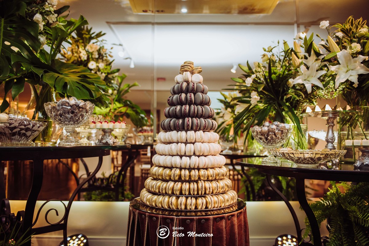 Aline e Sidarta - Bodas - de estanho - Deucher Hall - Buffet - Casamento - Wedding - Pré-Casamento - Cobertura de casamento - filmagem de casamento Curitiba - Pré-Wedding - fotógrafo de casamento Curitiba - Estúdio Beto Monteiro