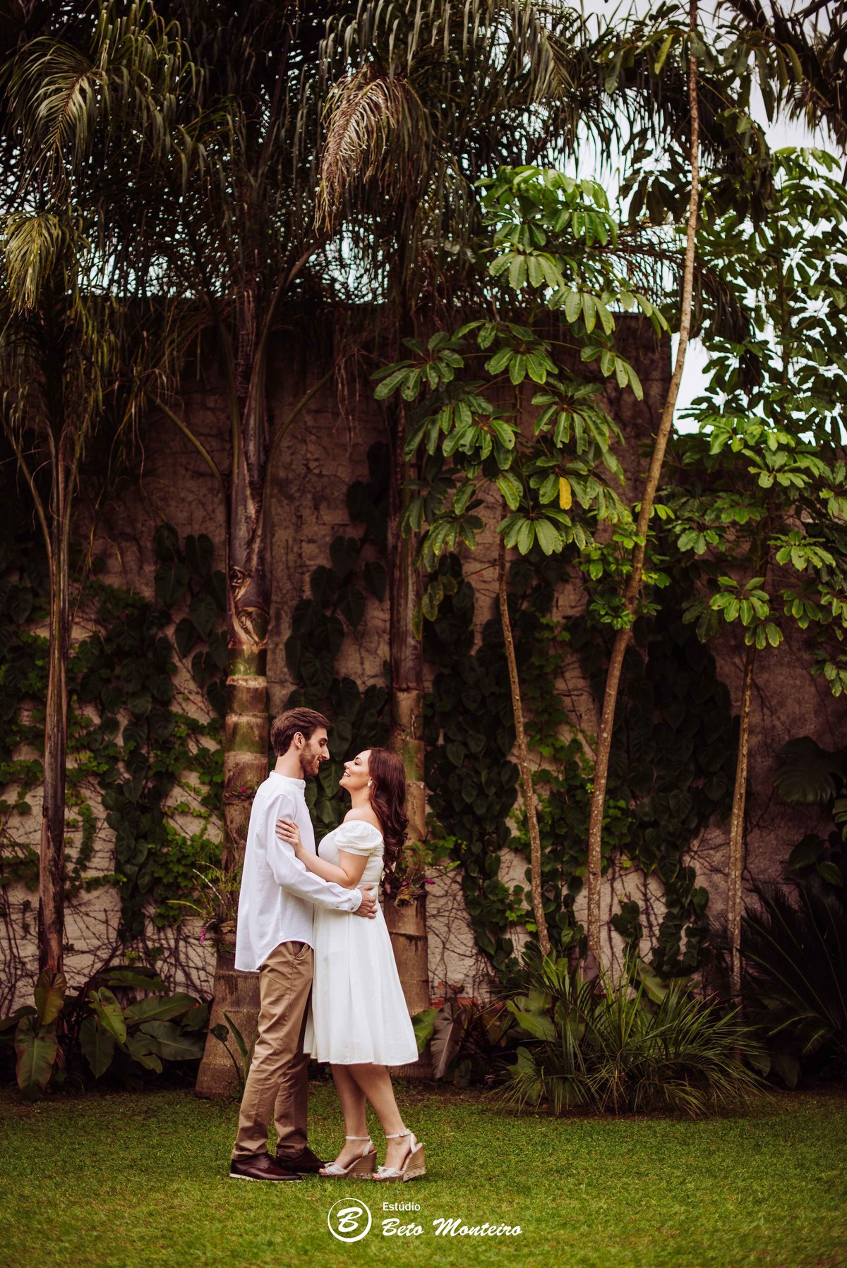 Noivado Renata e Silas fotografo de casamento - fotografia - videos de casamento - filmagem - casamento - cinegrafista - filmmaker - wedding - produtora - curitiba - estudio beto monteiro - casal
