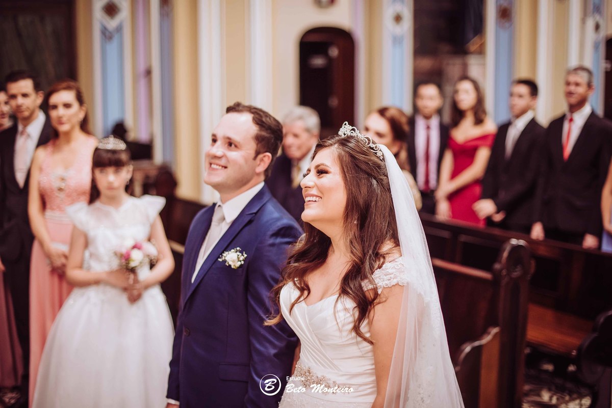 karine e luis felipe - fotografo de casamento - fotografia - videos de casamento - filmagem - casamento - cinegrafista - filmmaker - wedding - produtora - curitiba - estudio beto monteiro - casal - coco bambu - capuchinhos - fontaine salon