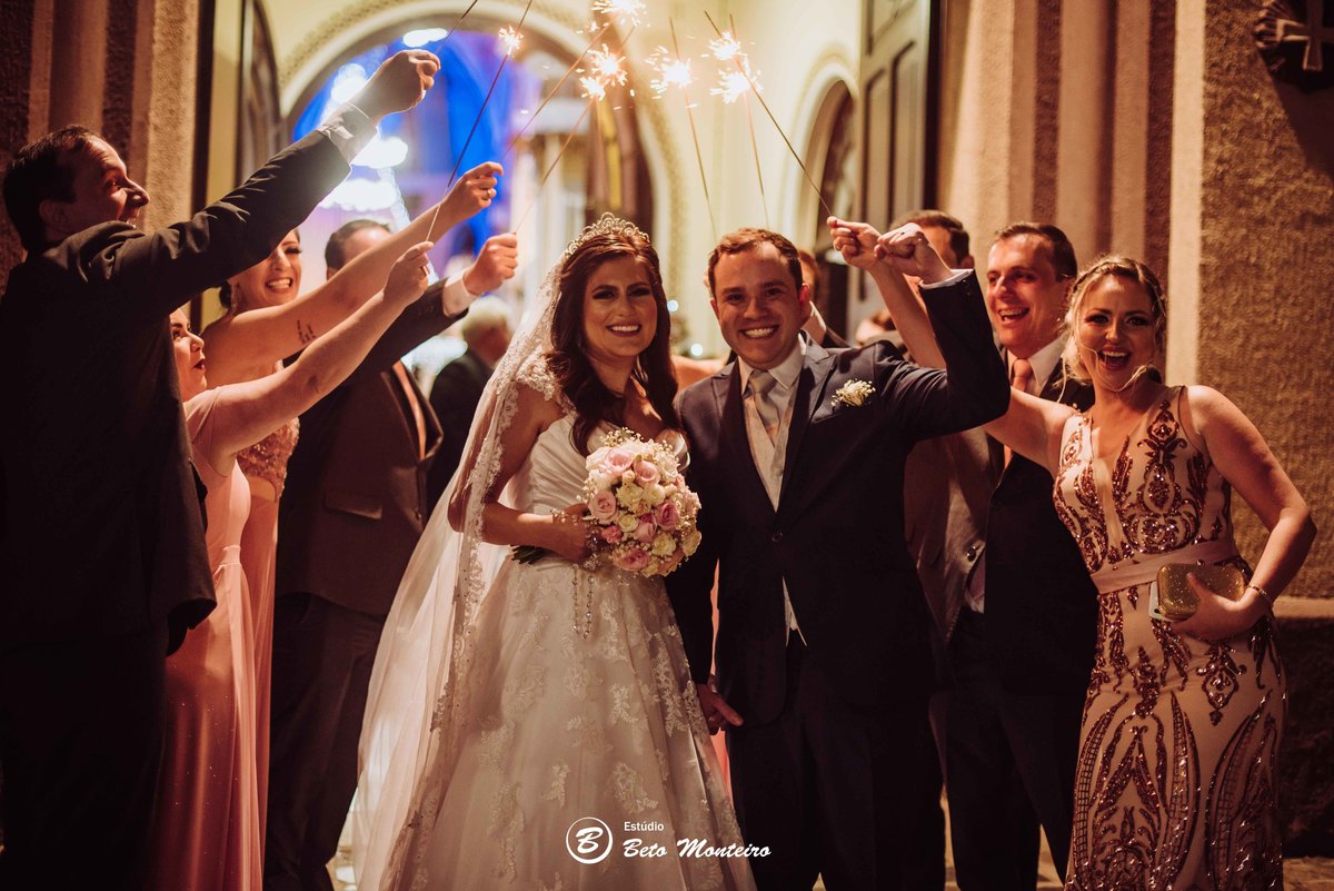 karine e luis felipe - fotografo de casamento - fotografia - videos de casamento - filmagem - casamento - cinegrafista - filmmaker - wedding - produtora - curitiba - estudio beto monteiro - casal - coco bambu - capuchinhos - fontaine salon