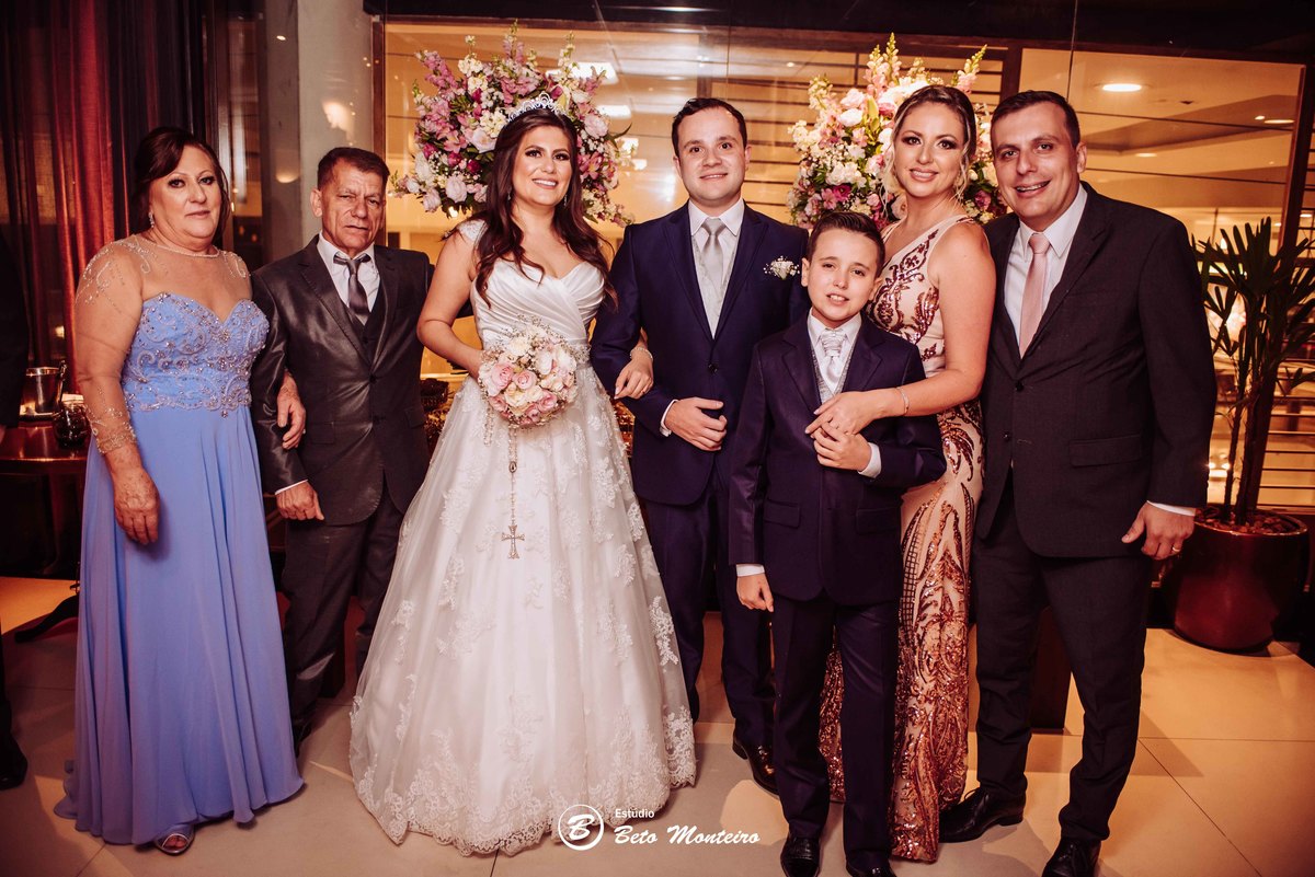 karine e luis felipe - fotografo de casamento - fotografia - videos de casamento - filmagem - casamento - cinegrafista - filmmaker - wedding - produtora - curitiba - estudio beto monteiro - casal - coco bambu - capuchinhos - fontaine salon